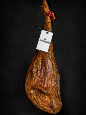 nano-banana-2025-10-09T14-46-58 Jamón La Jabugueña Selección Campo, pieza entera con etiqueta, curación larga y alto oleico